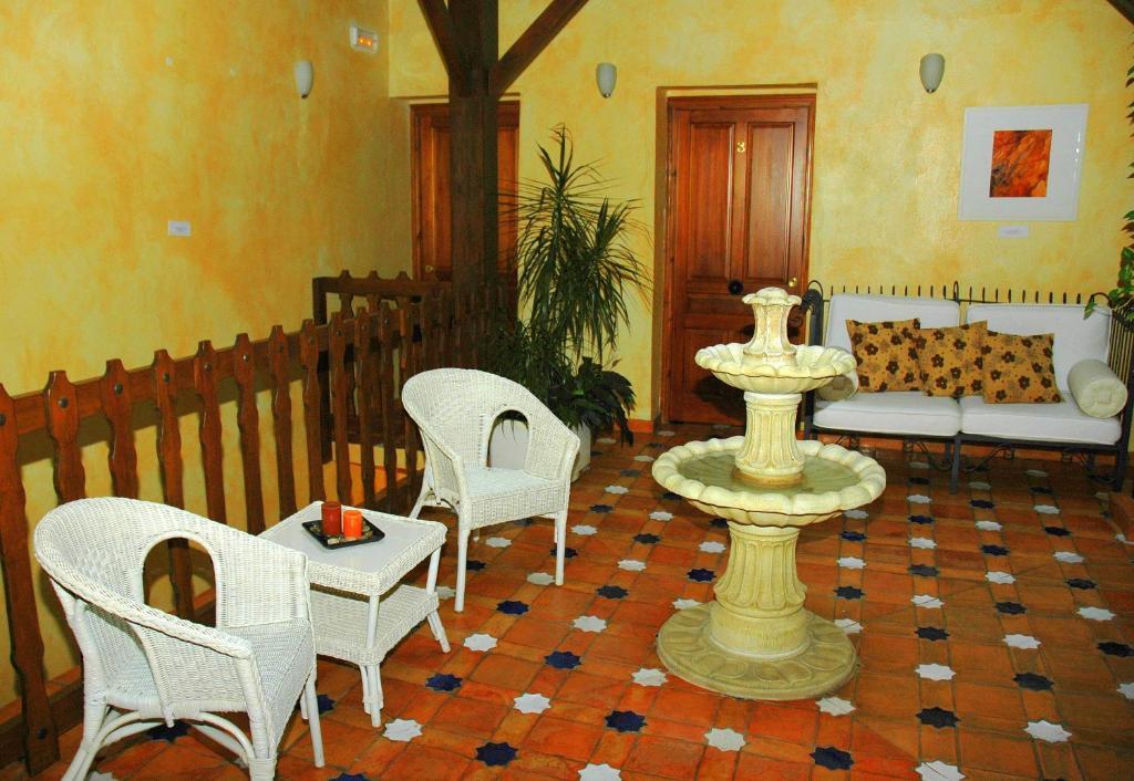 La Casa Grande De *